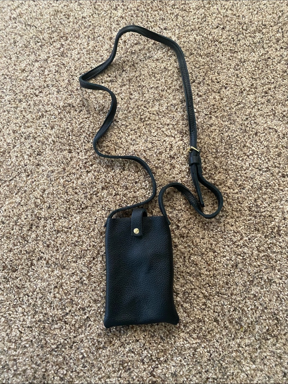 Black Leather Crossbody Pouch
